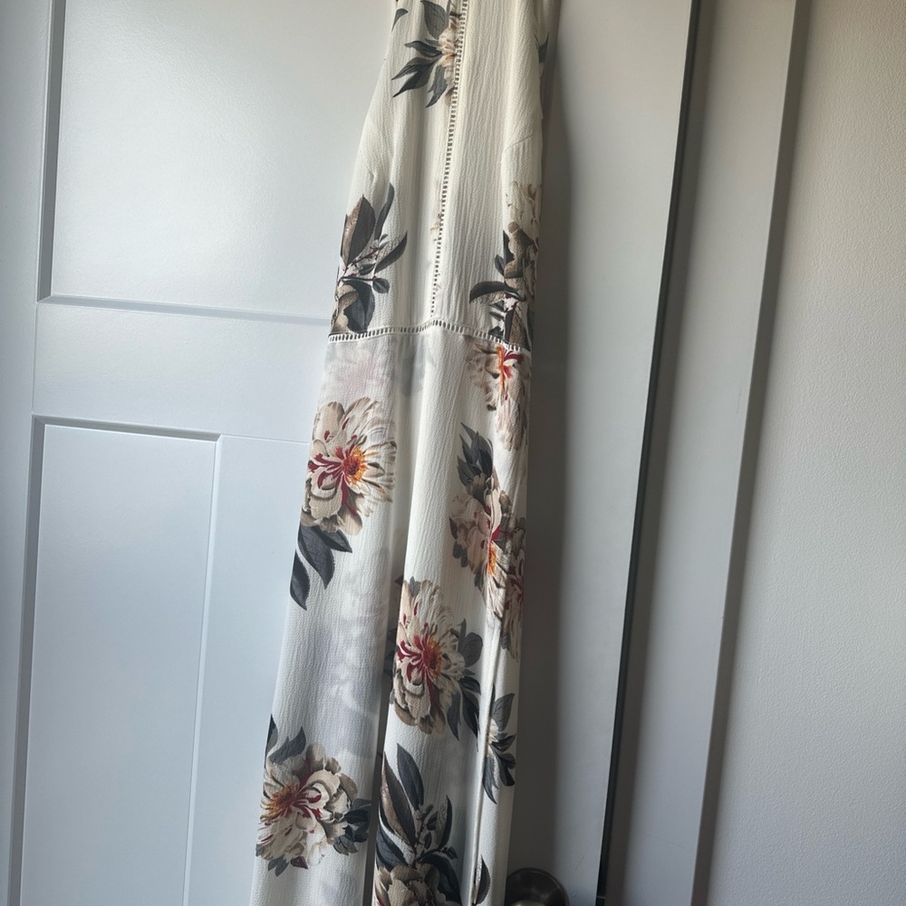 Floral Patterned Curtain